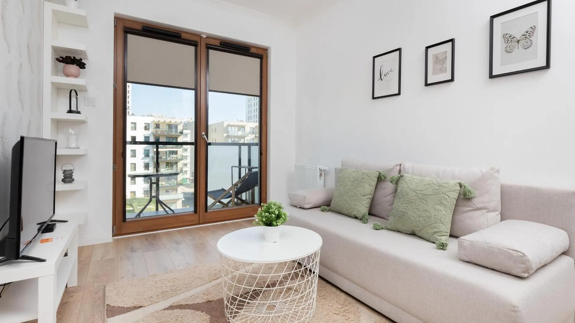 Starowiejska Apartment With Balcony Next To Arena Gdansk Stadium By Noclegi Renters