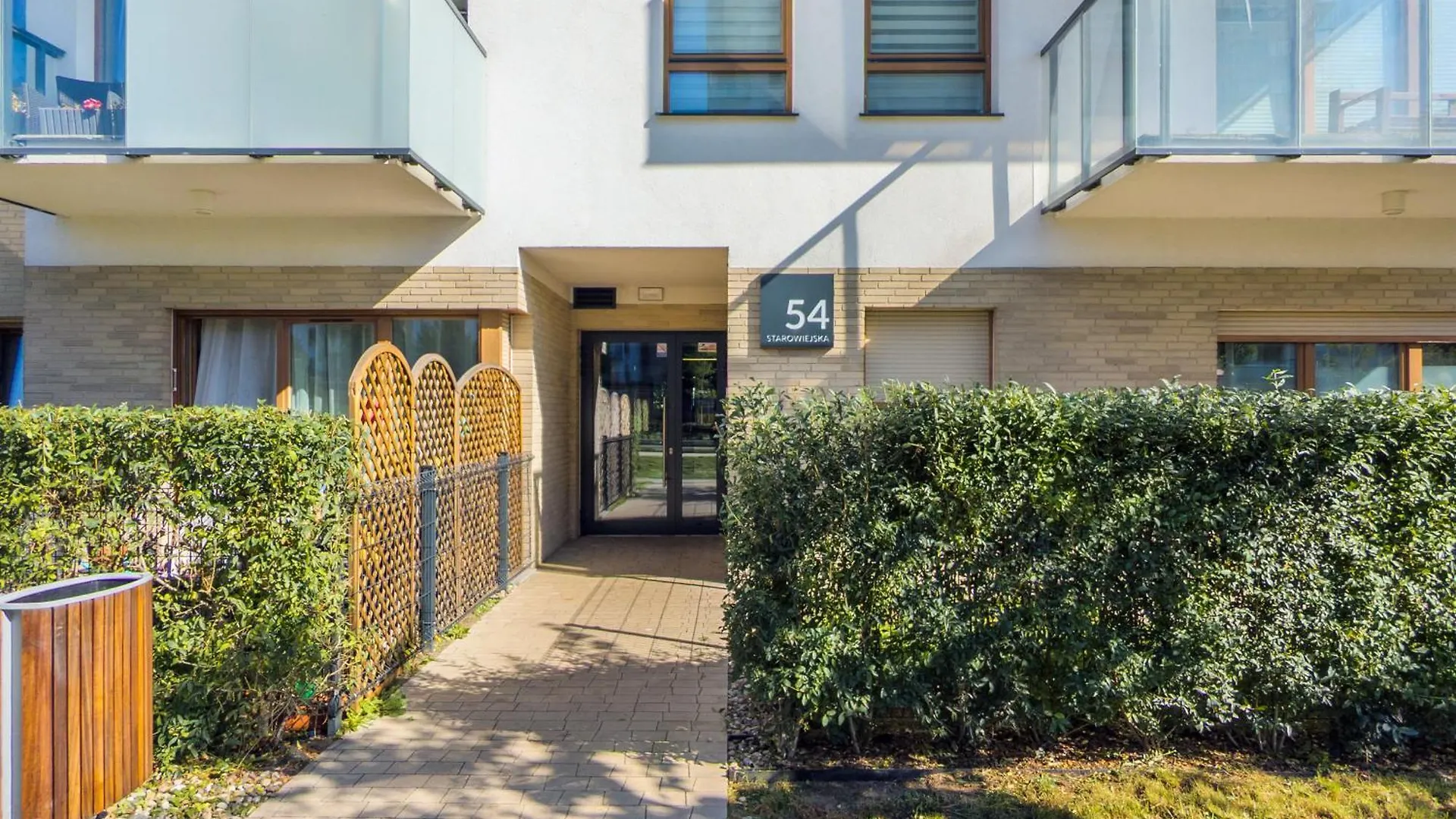 Starowiejska Apartment With Balcony Next To Arena Gdansk Stadium By Noclegi Renters