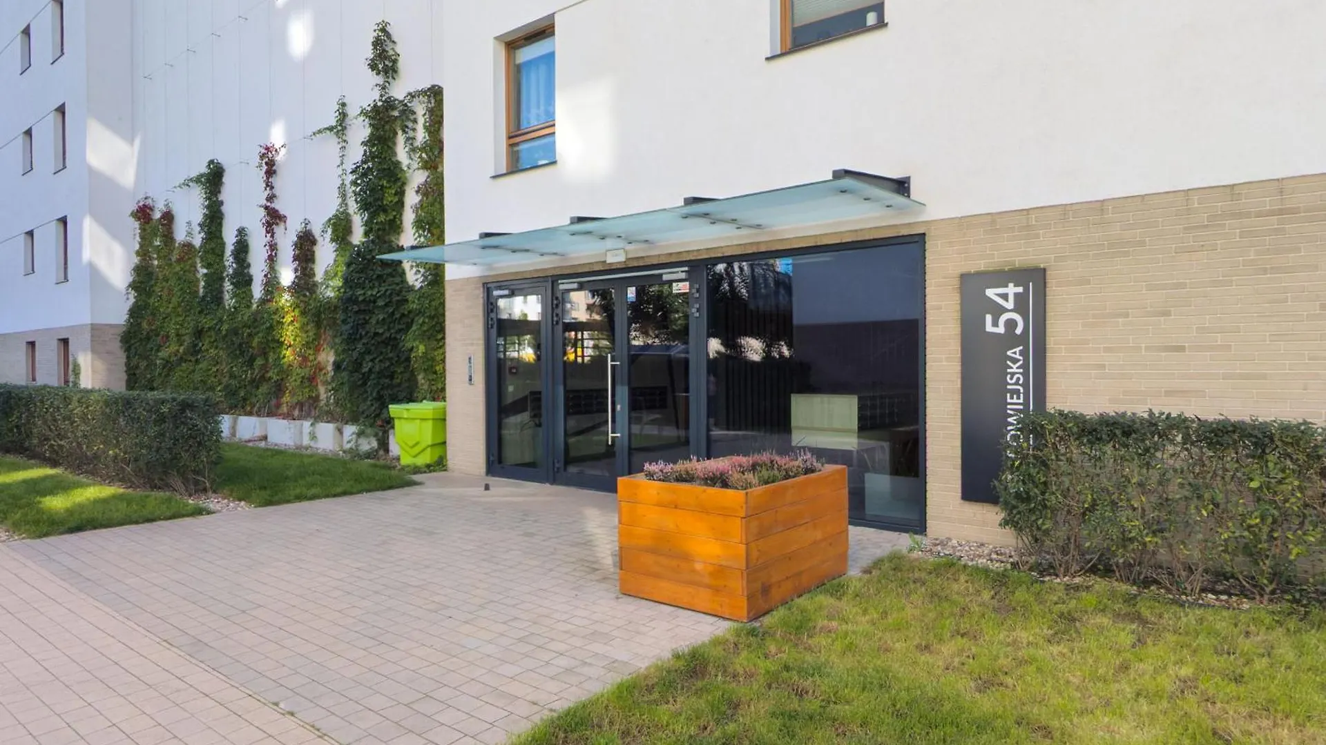 Starowiejska Apartment With Balcony Next To Arena Gdansk Stadium By Noclegi Renters 0*,  Poland